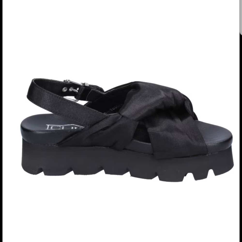 CULT - Open Toe Satin Sandal.